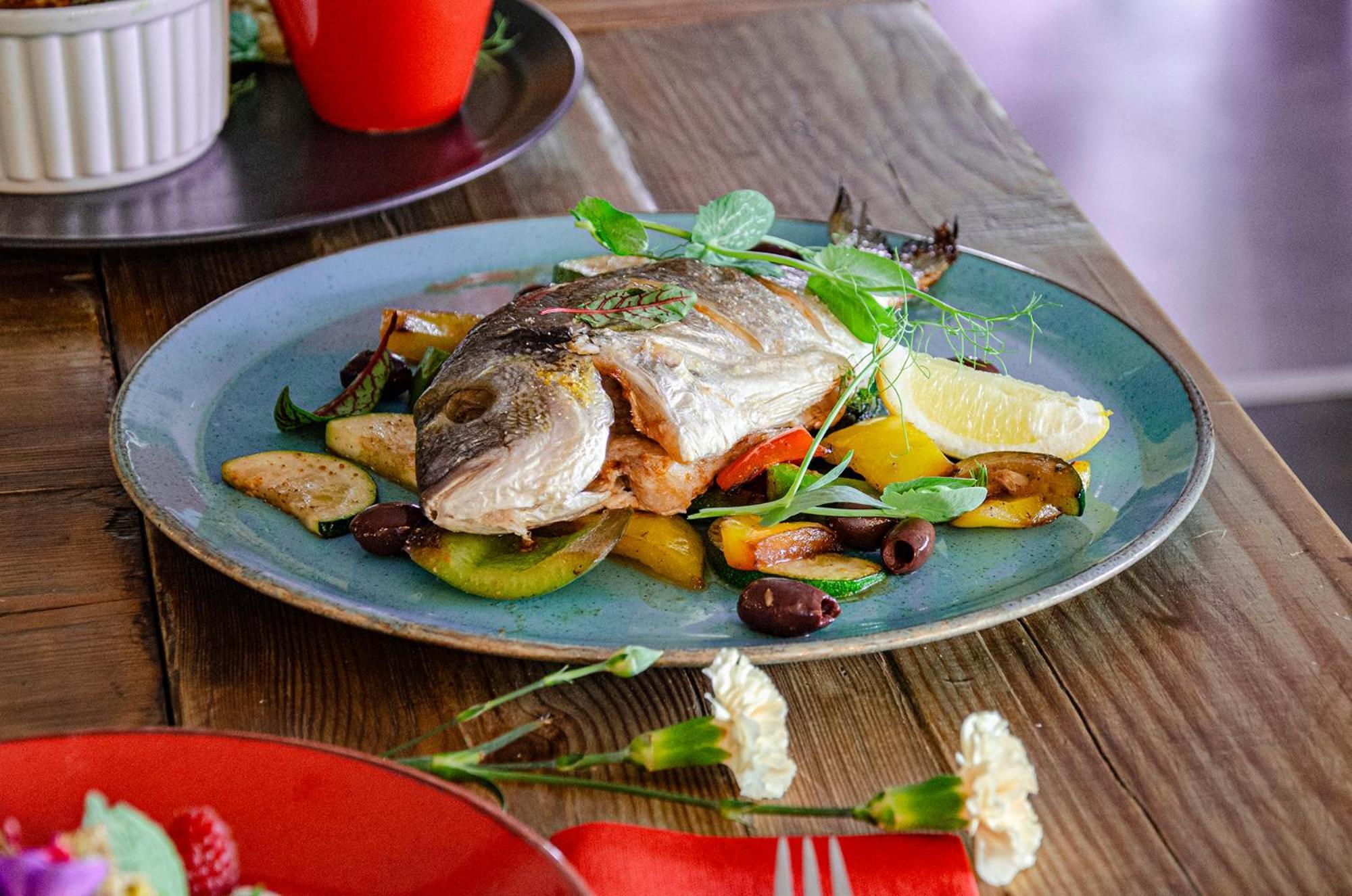 Willa Port Острода Екстер'єр фото A plate of grilled fish